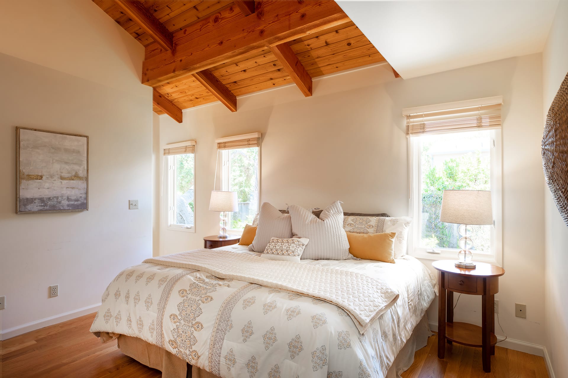 Downtown Carmel Living- San Carlos 4 SE of 12th