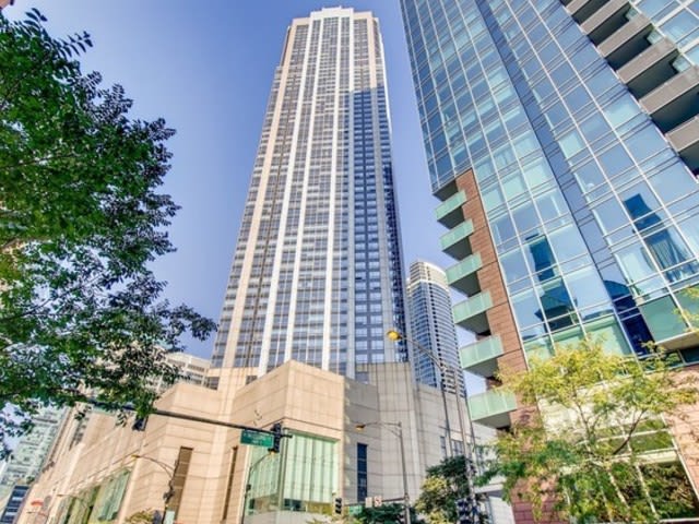 512 McClurg