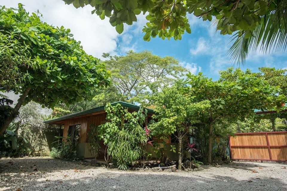 Turnkey Income Villas and Shops, Santa Teresa, Puntarenas