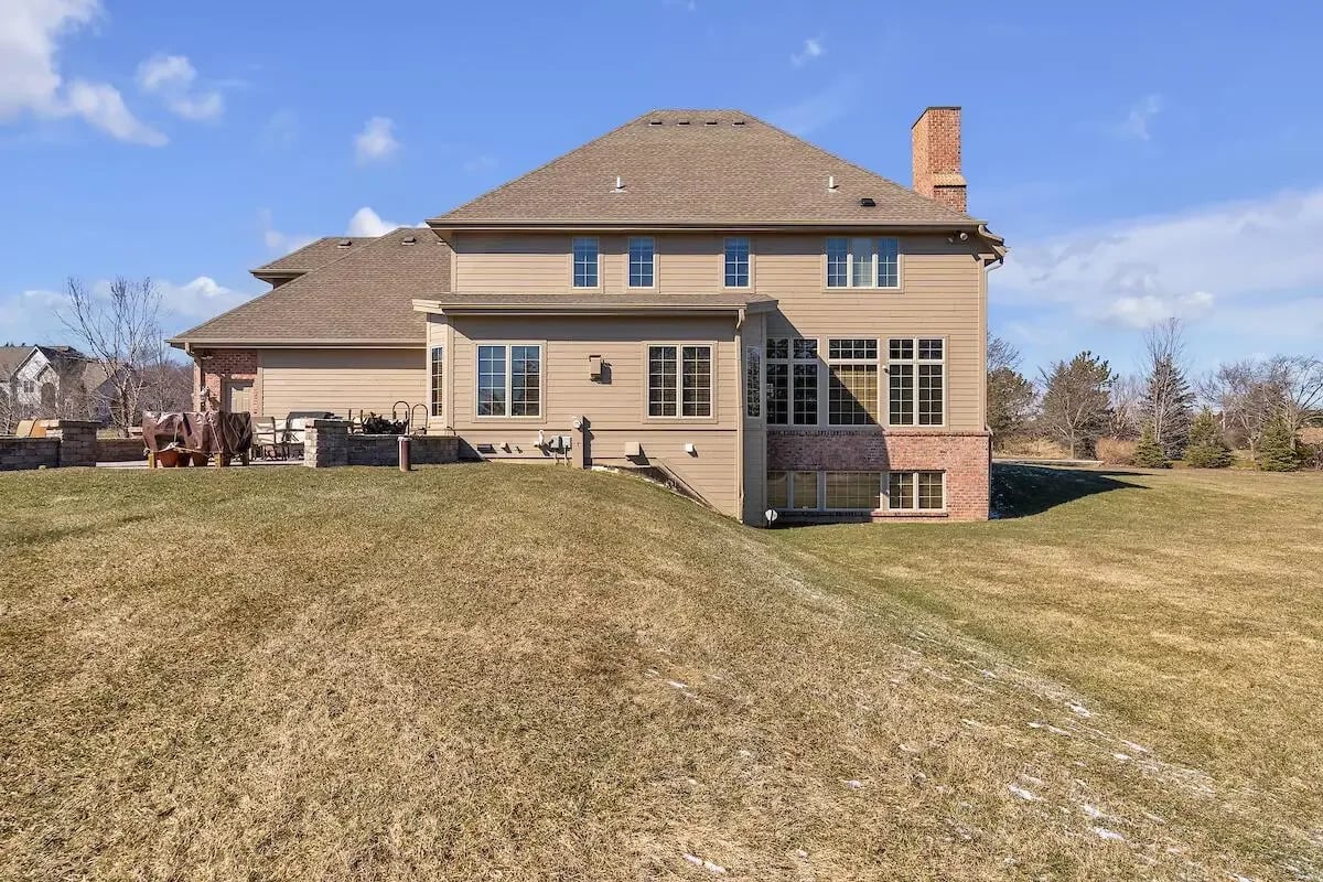 11154 N Sutton Ridge Dr