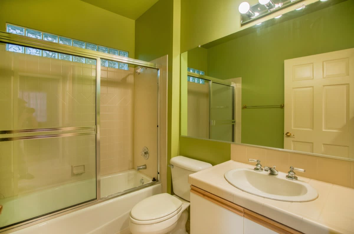 14538 Benefit St 202 Sherman Oaks, CA