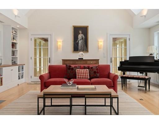 20 Howells Rd