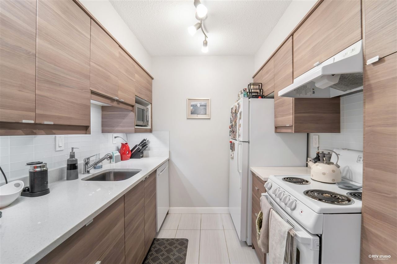 204-1435 Nelson St