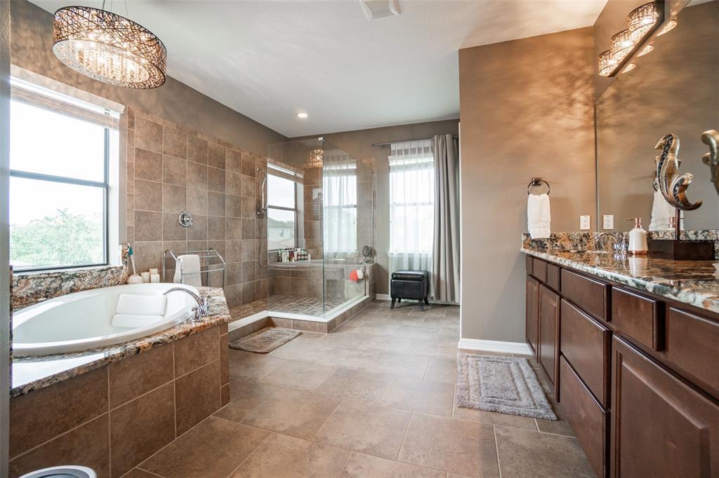 1400 Calm Waters Ct