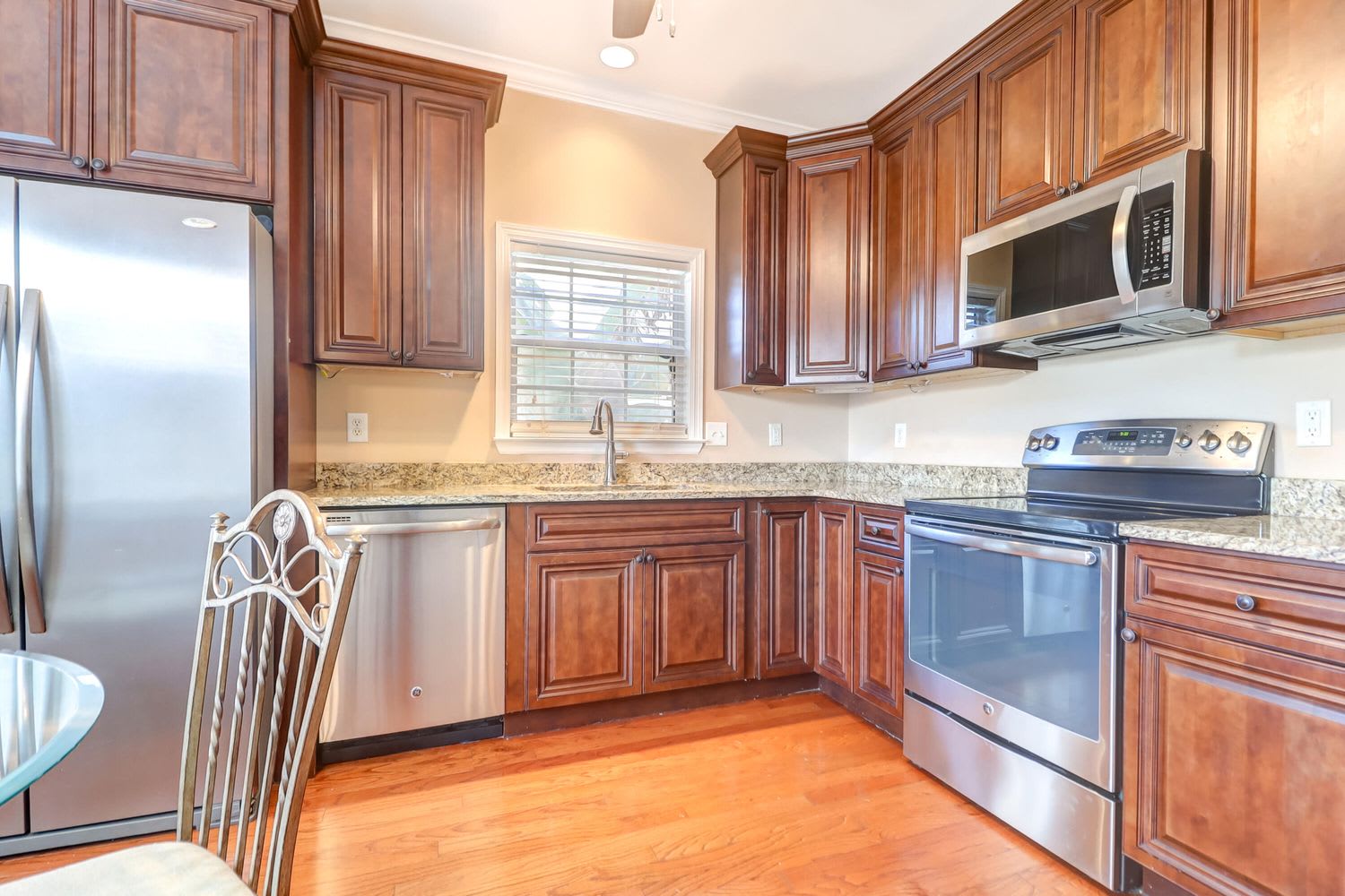 1609 Alric Ct