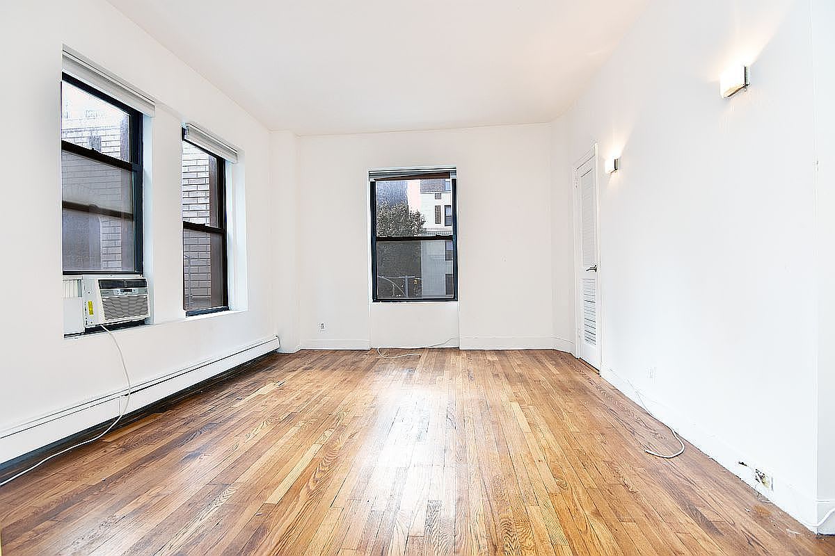 169 West 74th