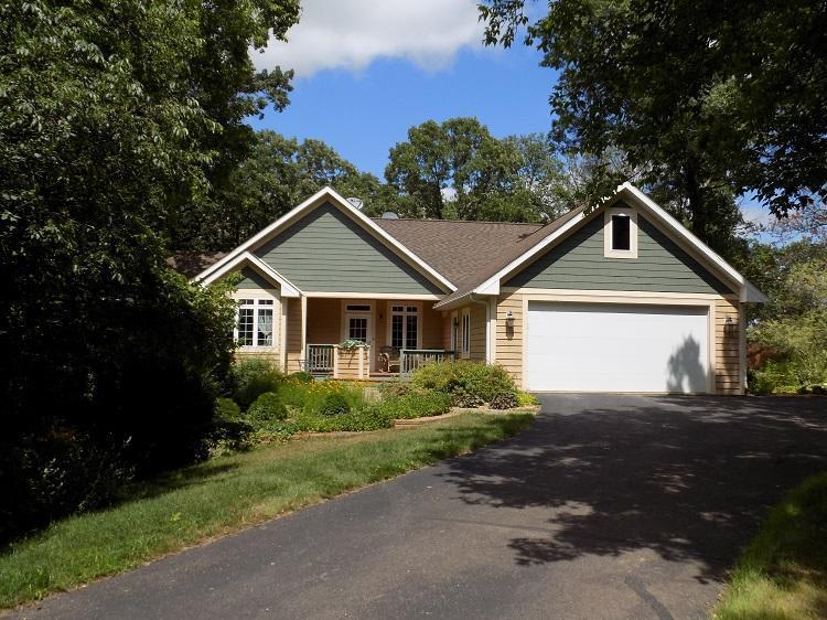 247 Saddle Ridge Ln
