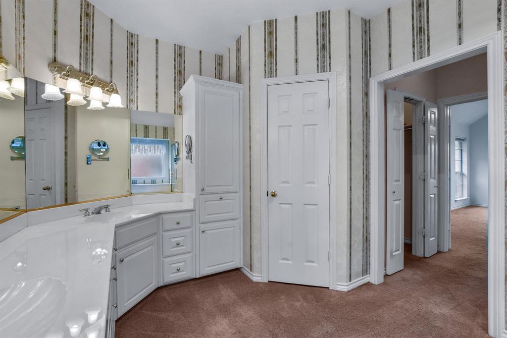 1417 Deer Trail
