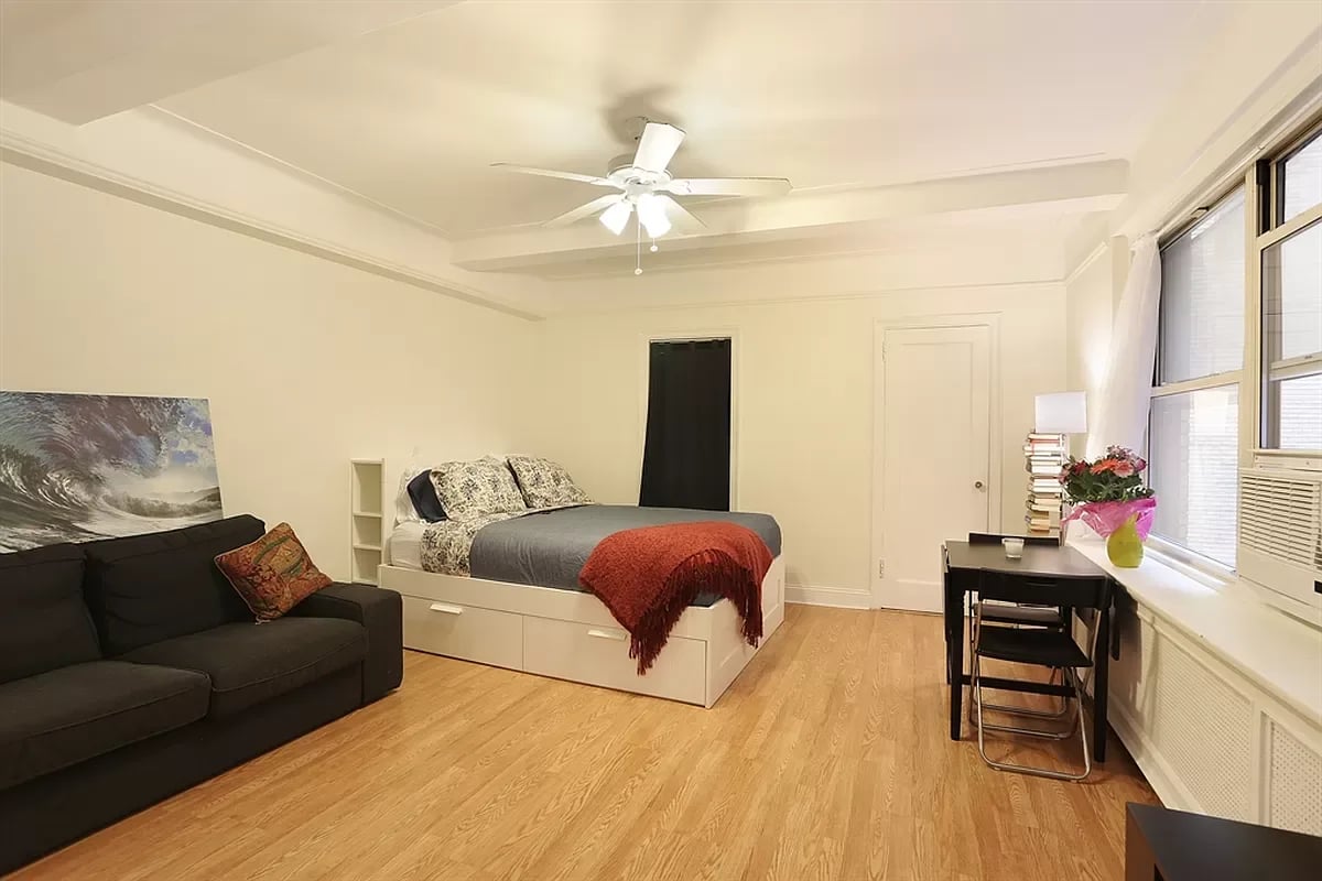 70 Remsen Street Unit: 1J