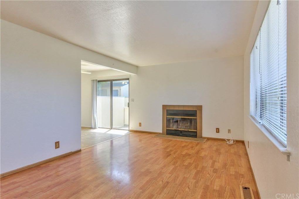205 Silver Leaf Dr Apt A
