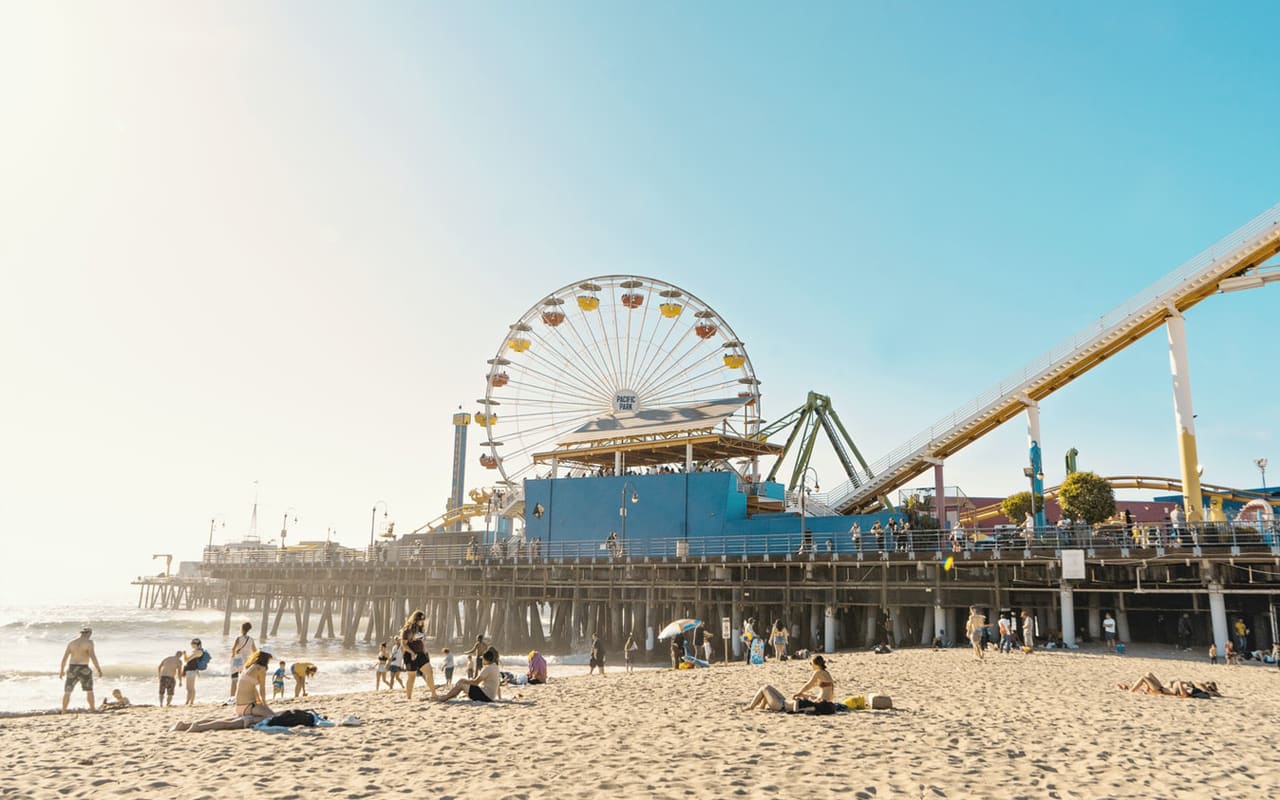 SANTA MONICA