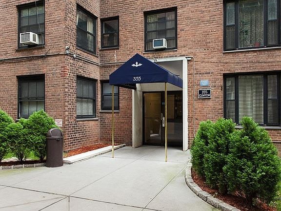 355 Clinton Ave Apt: 7B