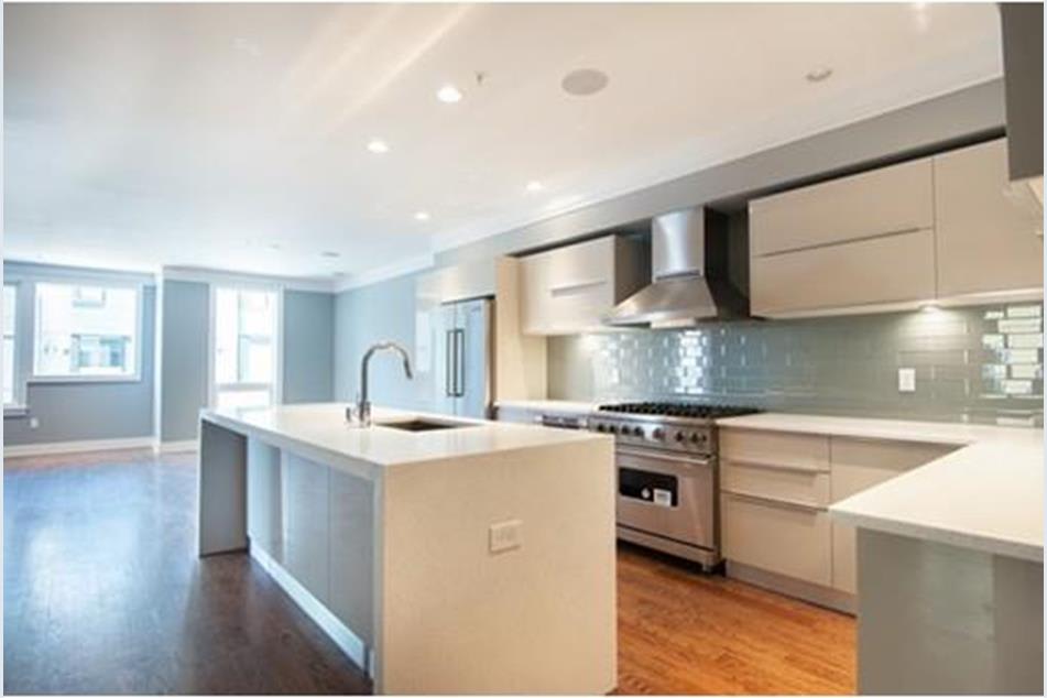 407 West 1st #101