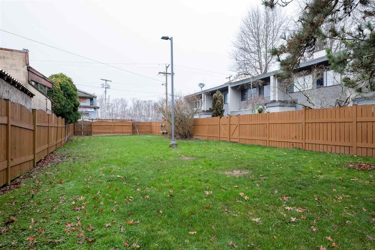4965 River Reach