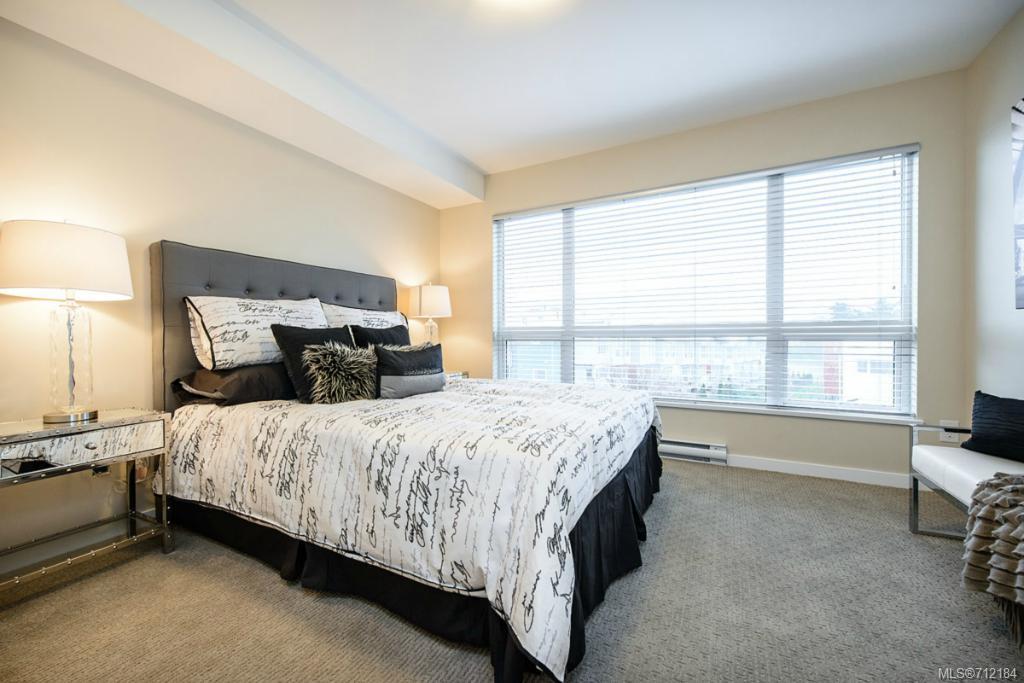 307-785 Tyee Rd, Victoria