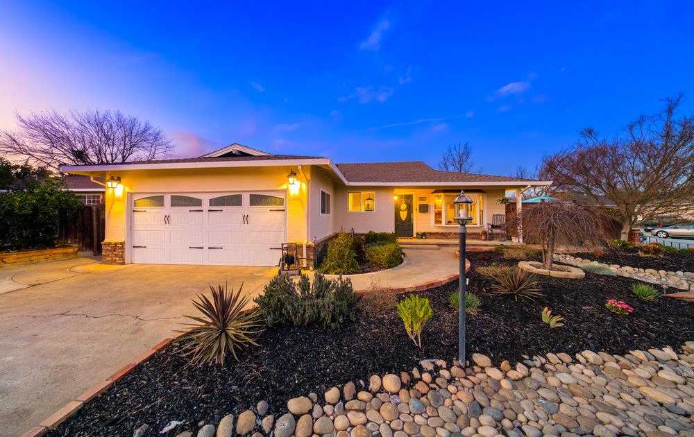 401 Sherwood DR