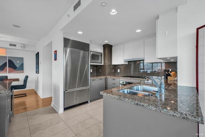 1101-1616 Bayshore Dr