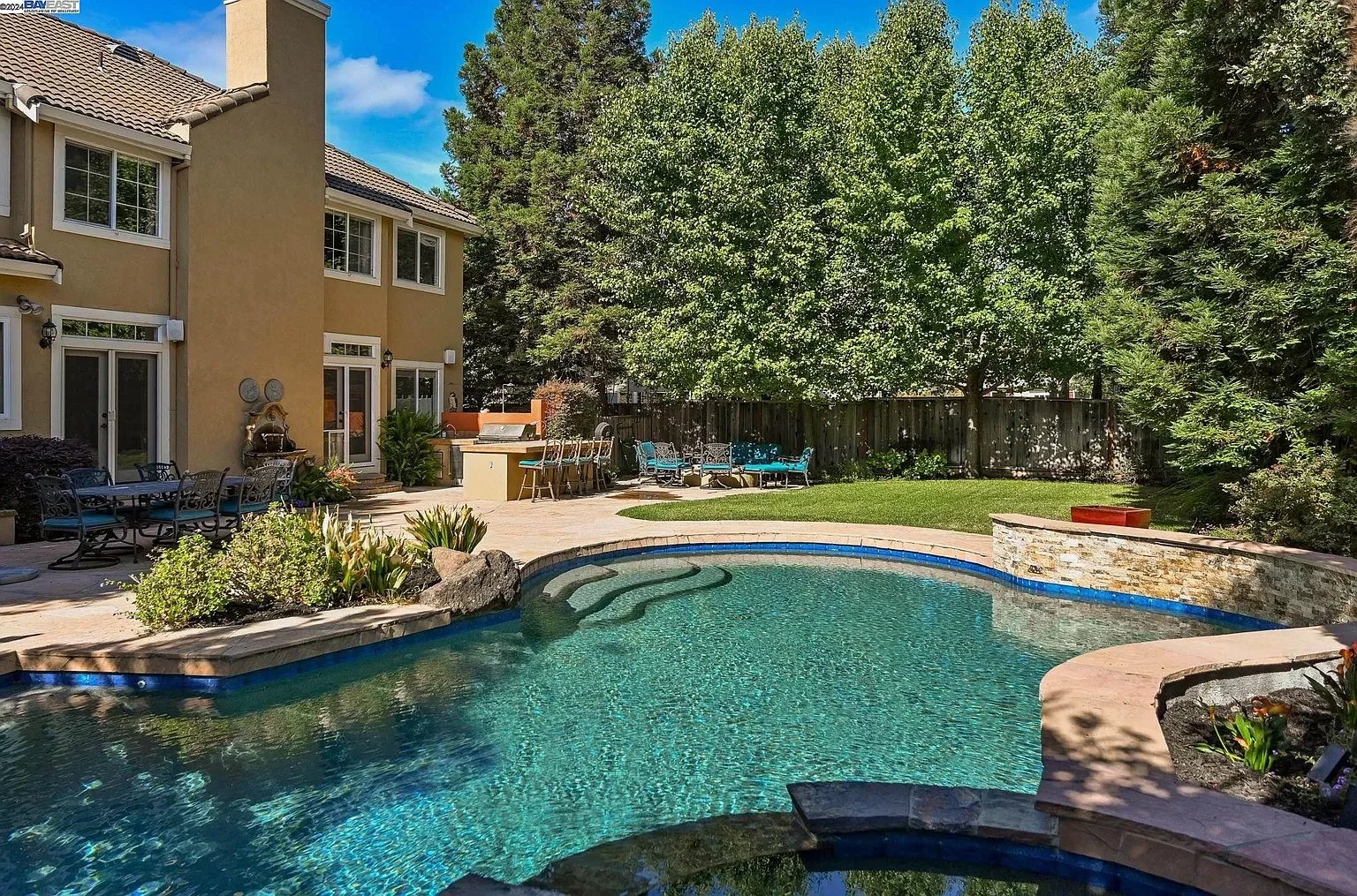 148 Lasata Ct