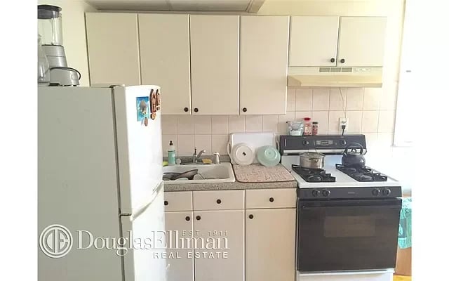 23-26 28th Street Unit: 1