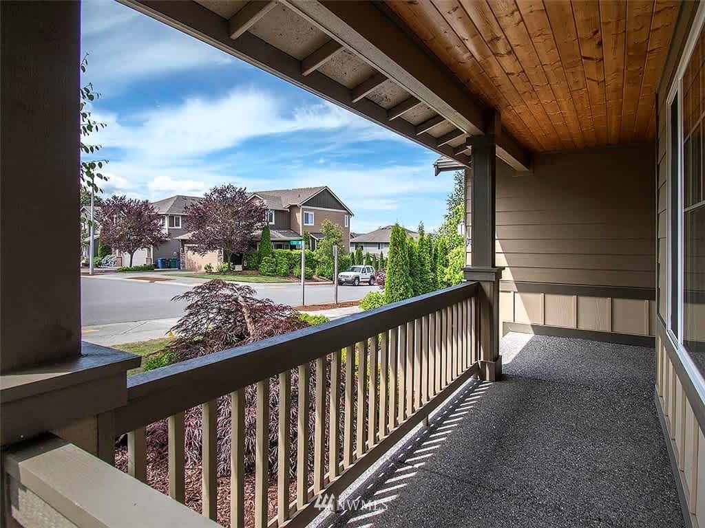 7227 14th Pl SE