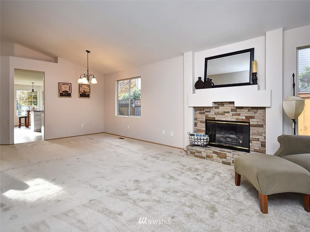 2117 162nd Pl SE