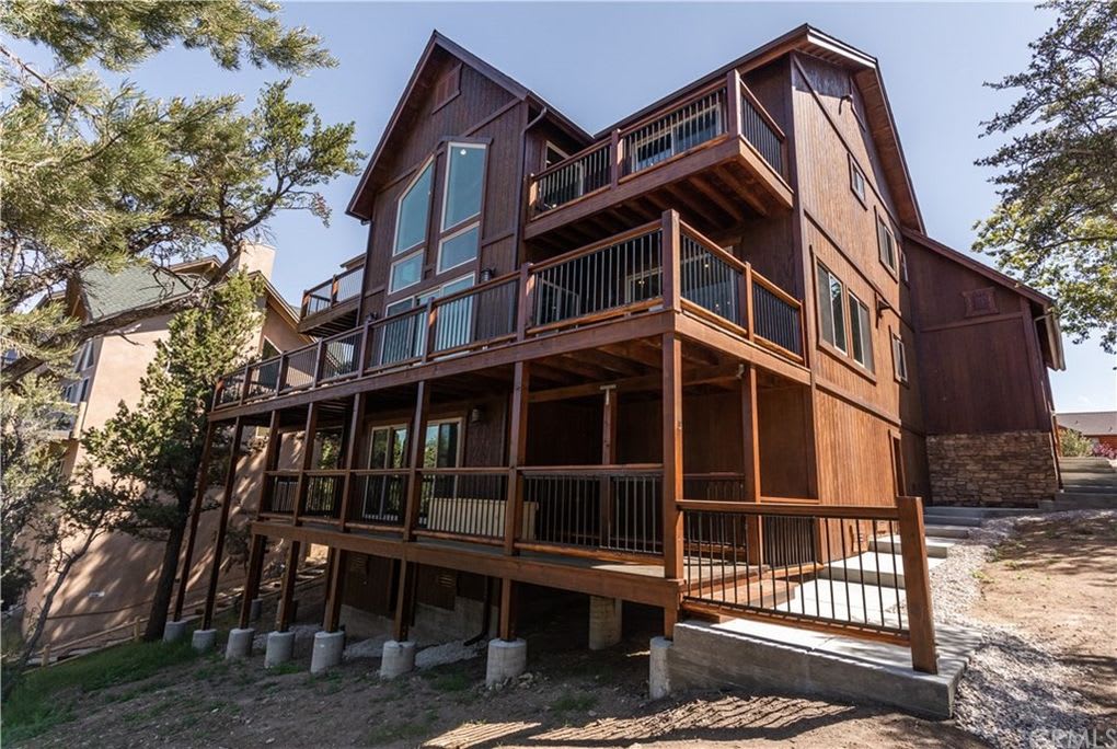 375 Starlight Cir