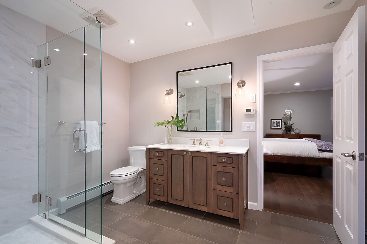 5467 Monte Bre Cres