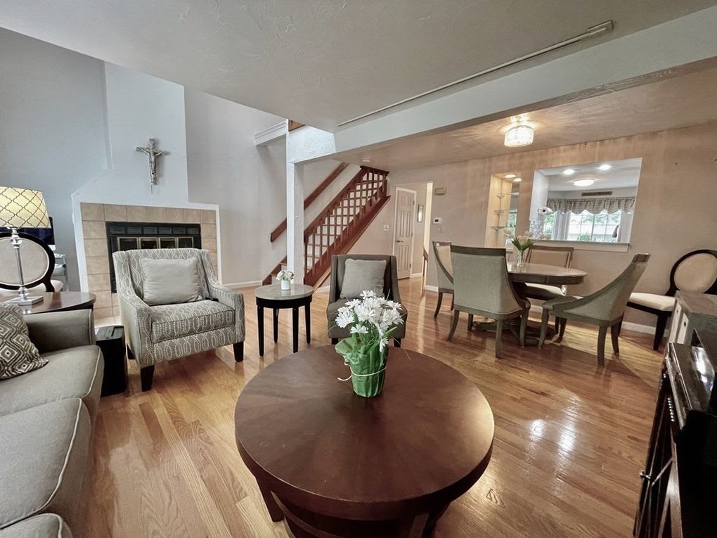 189 Tall Oaks Drive #K