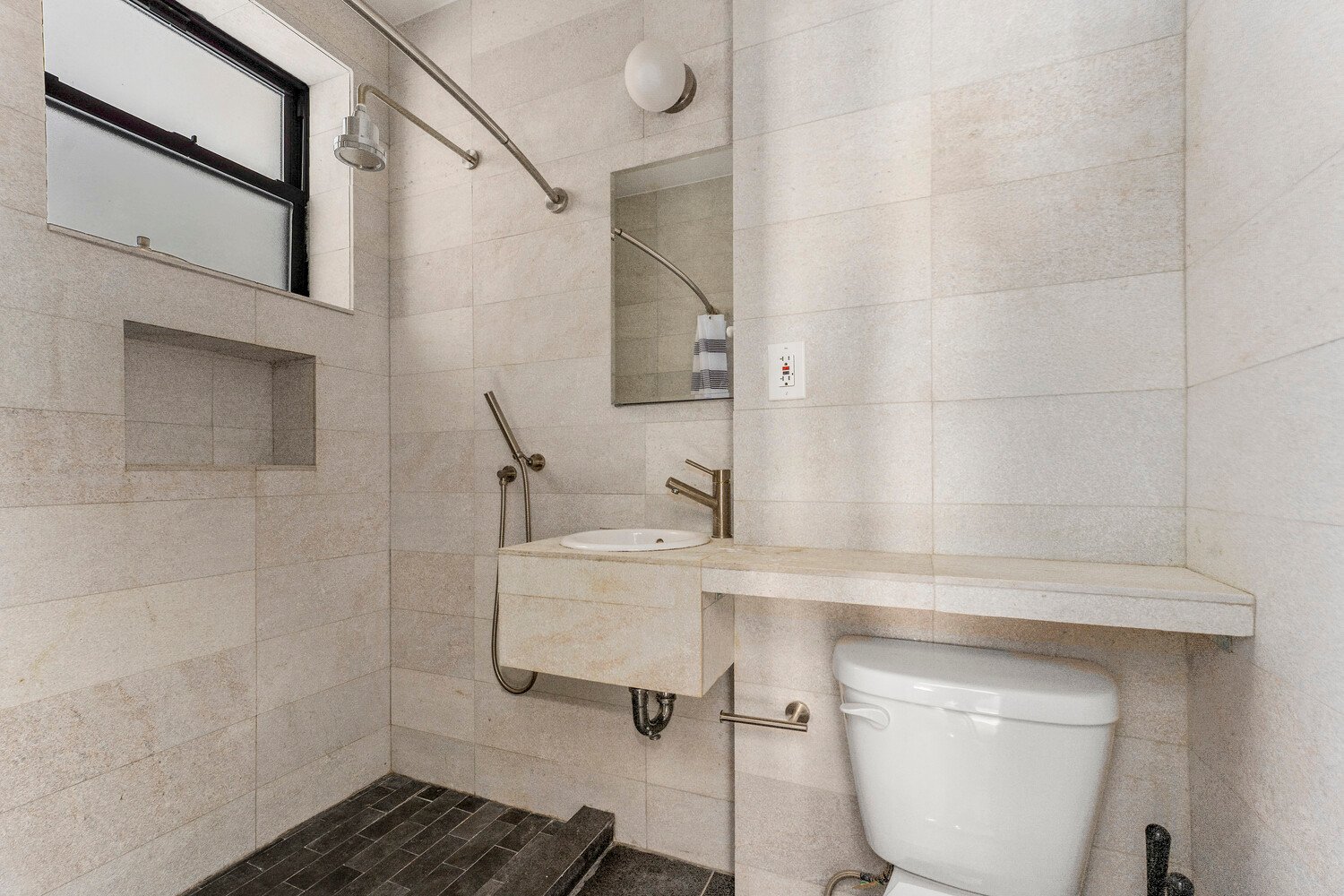 212 Lafayette Street, Apt 2D