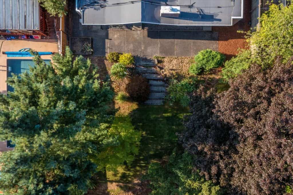 JUST LISTED – BEAUTIFUL HIGHLAND RUMMER HOME