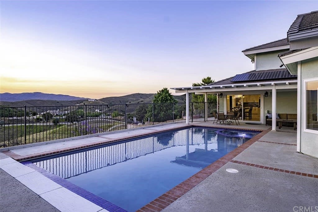 40148 Sierra Maria Rd