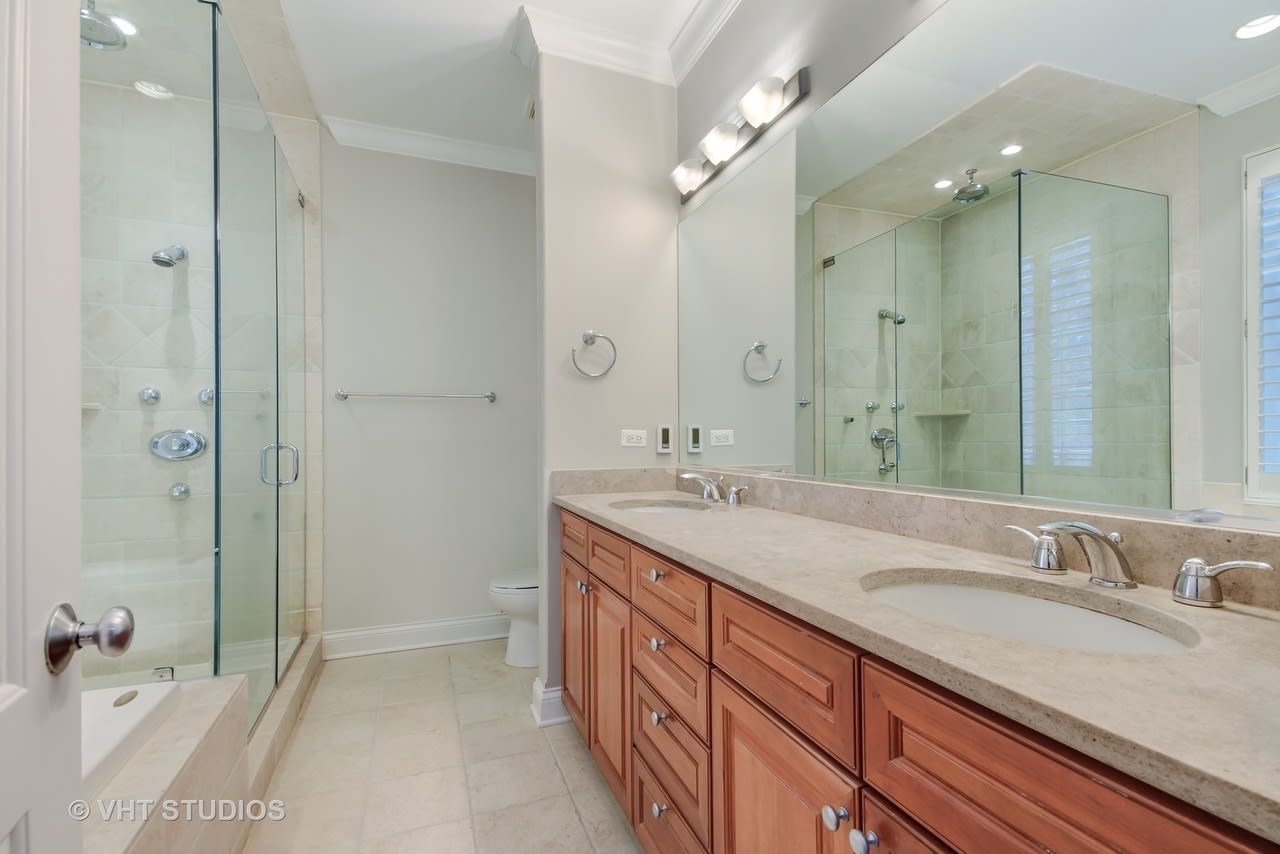841 W Bradley Pl, #3F