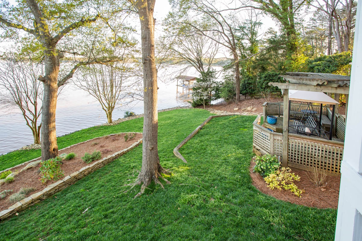 Lake Wylie Waterfront Haven - 16500 Harbor View Road