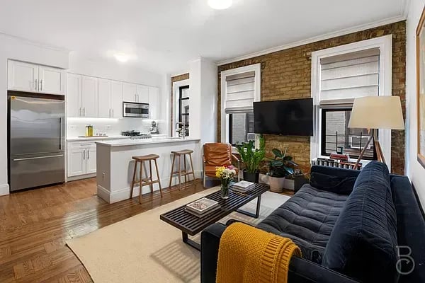 24-51 38th Street Unit: B6
