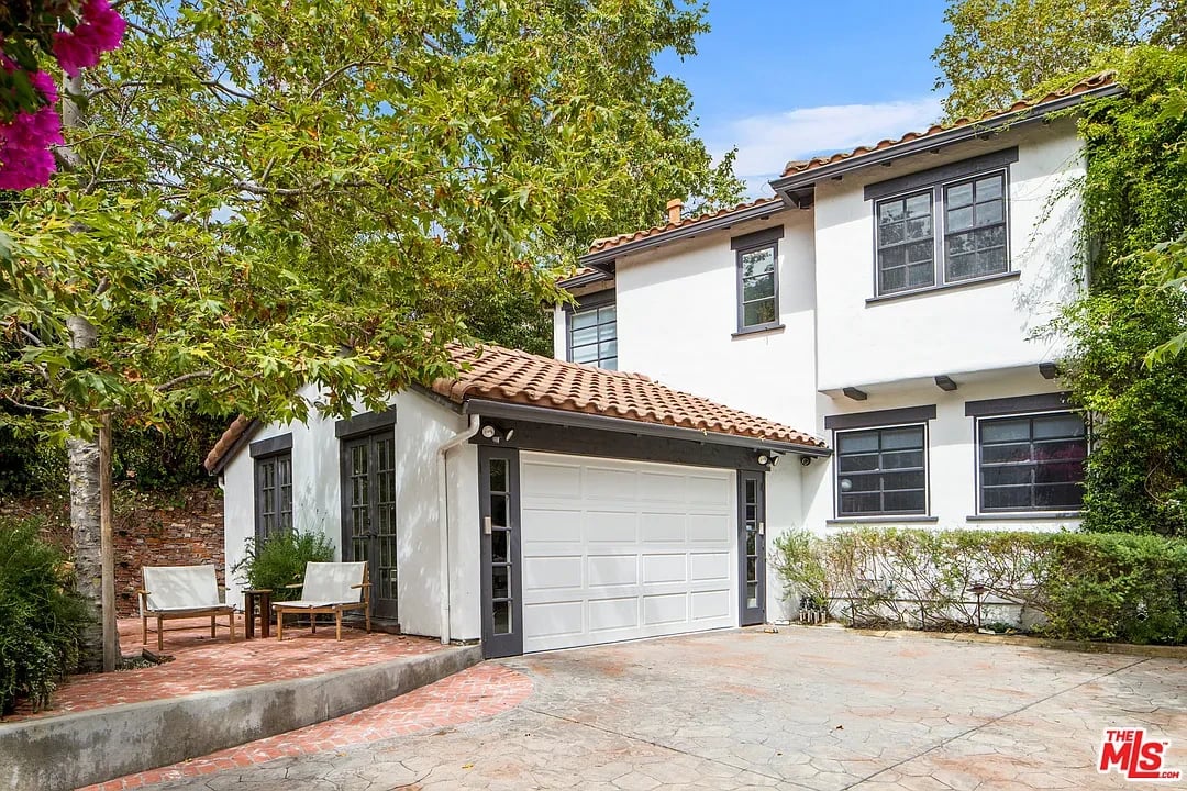 558 E Channel Rd