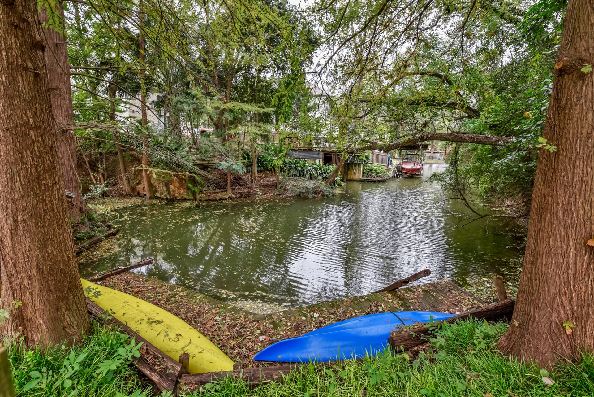 1800 Rockcliff Road & 4202 Sandy Acre Road