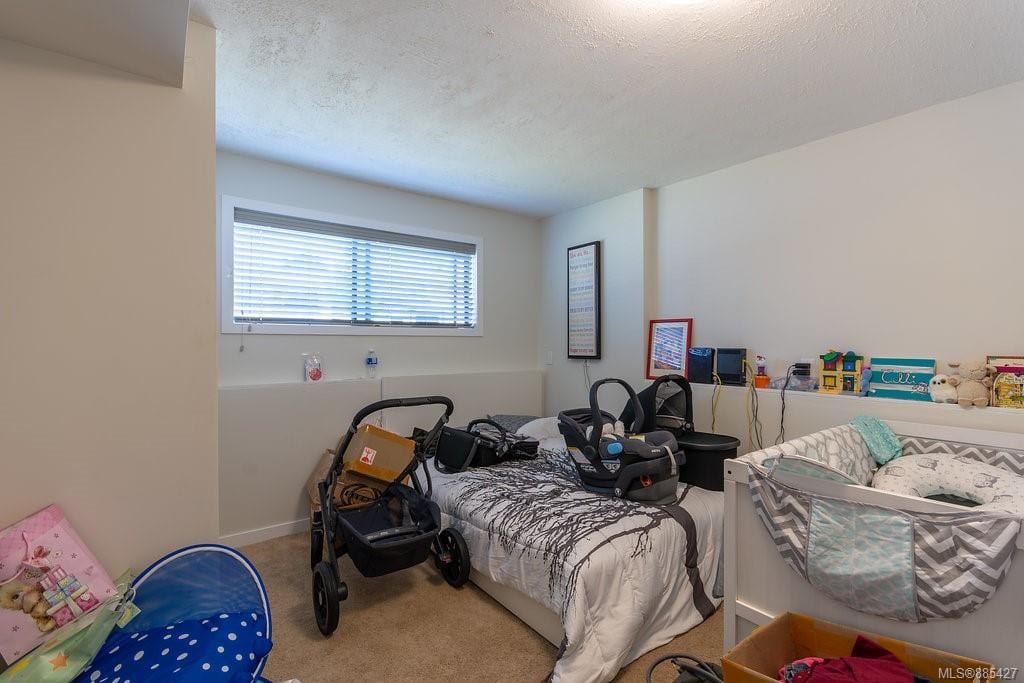 4357 Torquay Dr