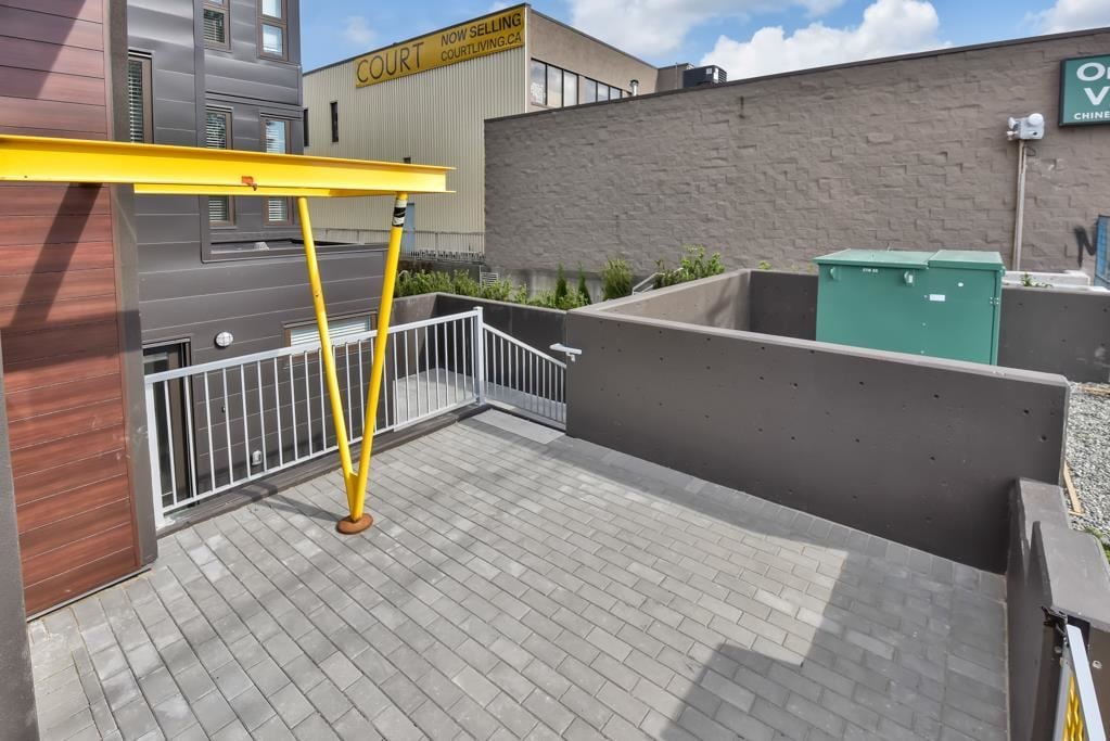 7-32828 Landeau Pl