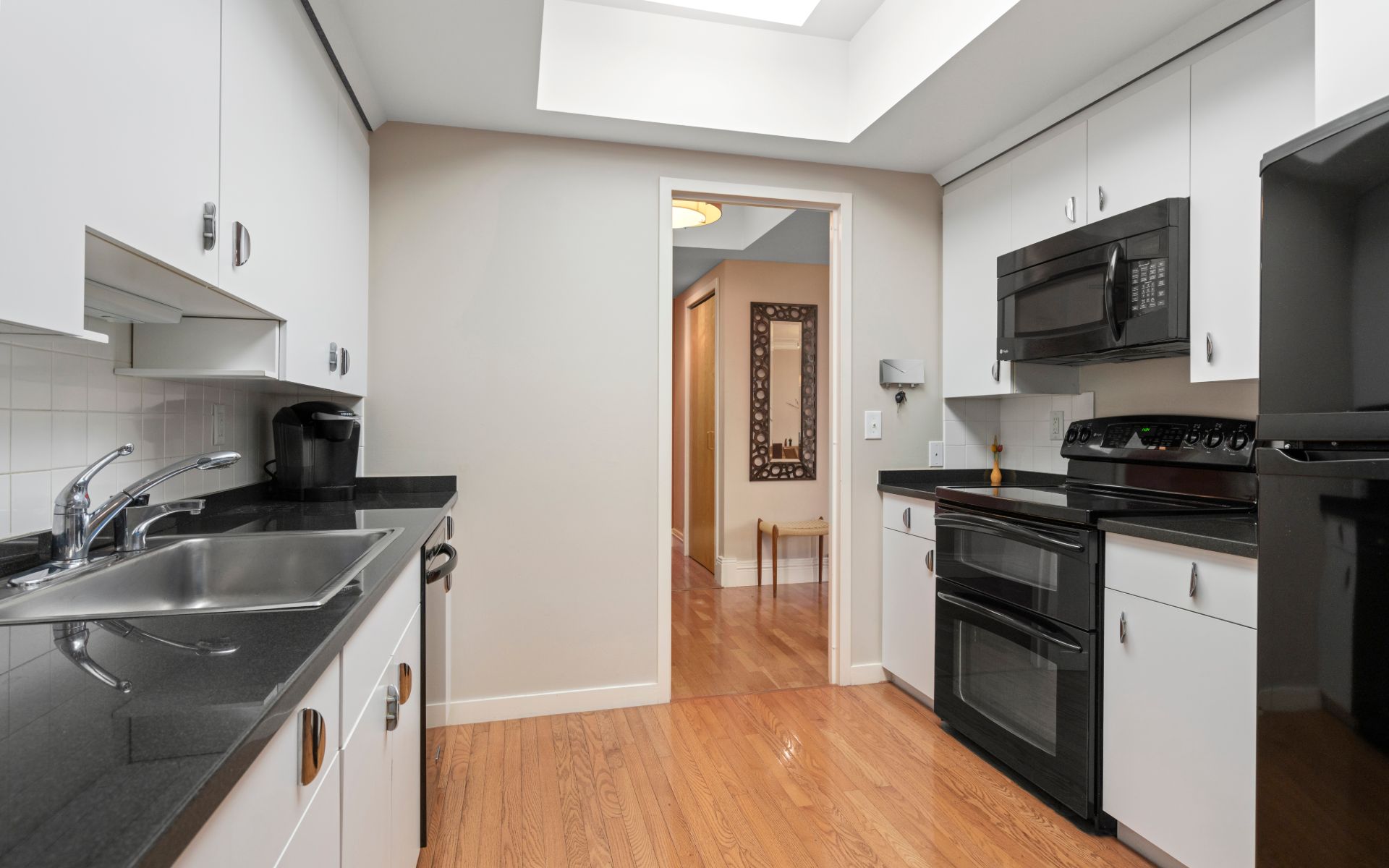 79 Florence St, #304S
