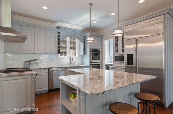 Featured Property: Majestic Home in Hinsdale