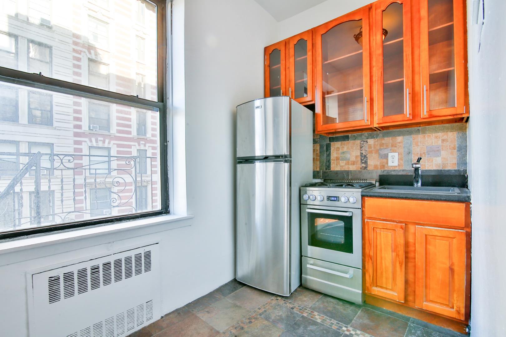 102 West 80th Street, Apt 62