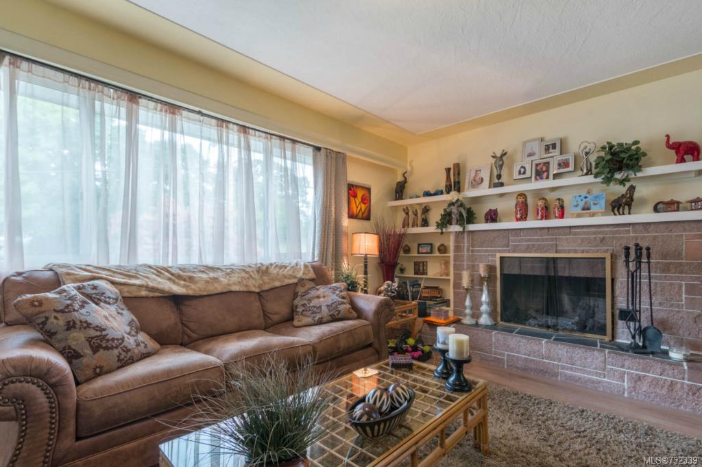 865 Kindersley Rd