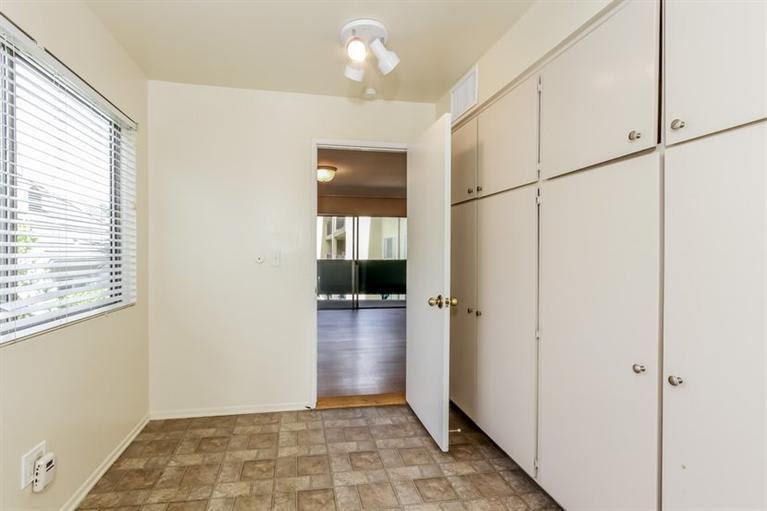 382 E California Blvd, #205