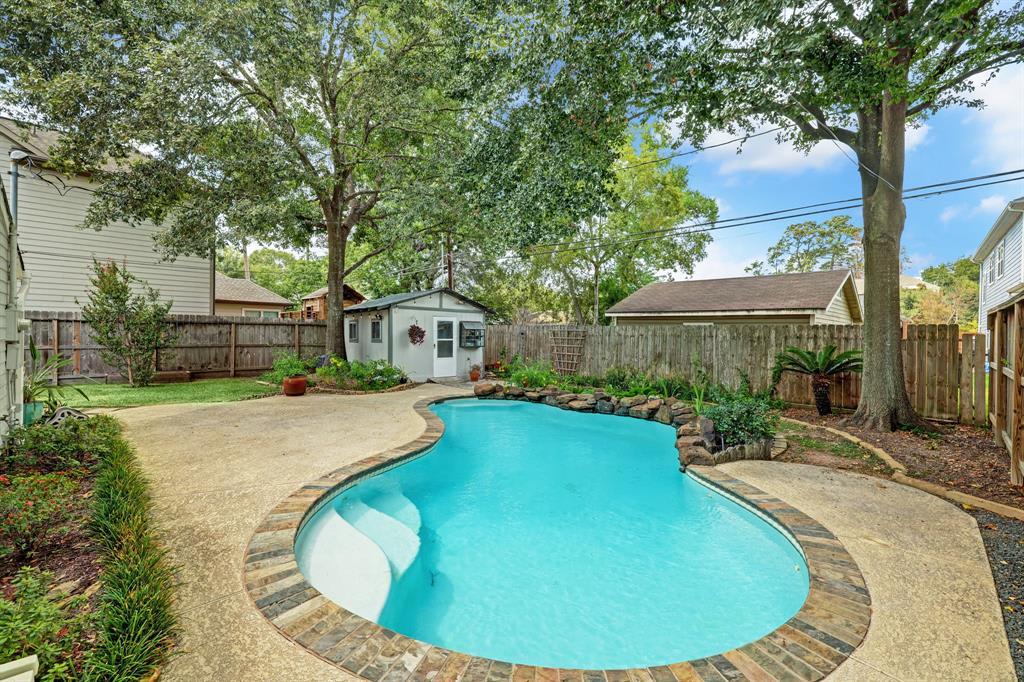 1706 Lamonte Ln