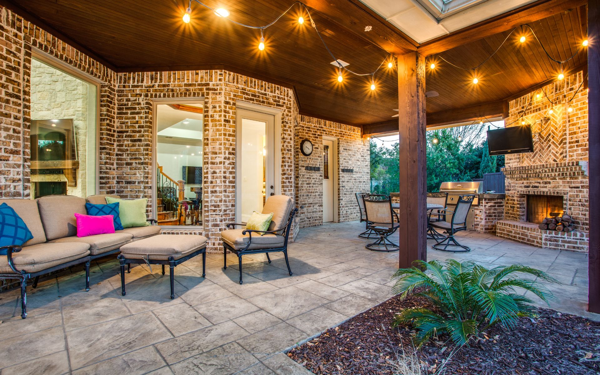 Amazing Curb Appeal in Starwood!
