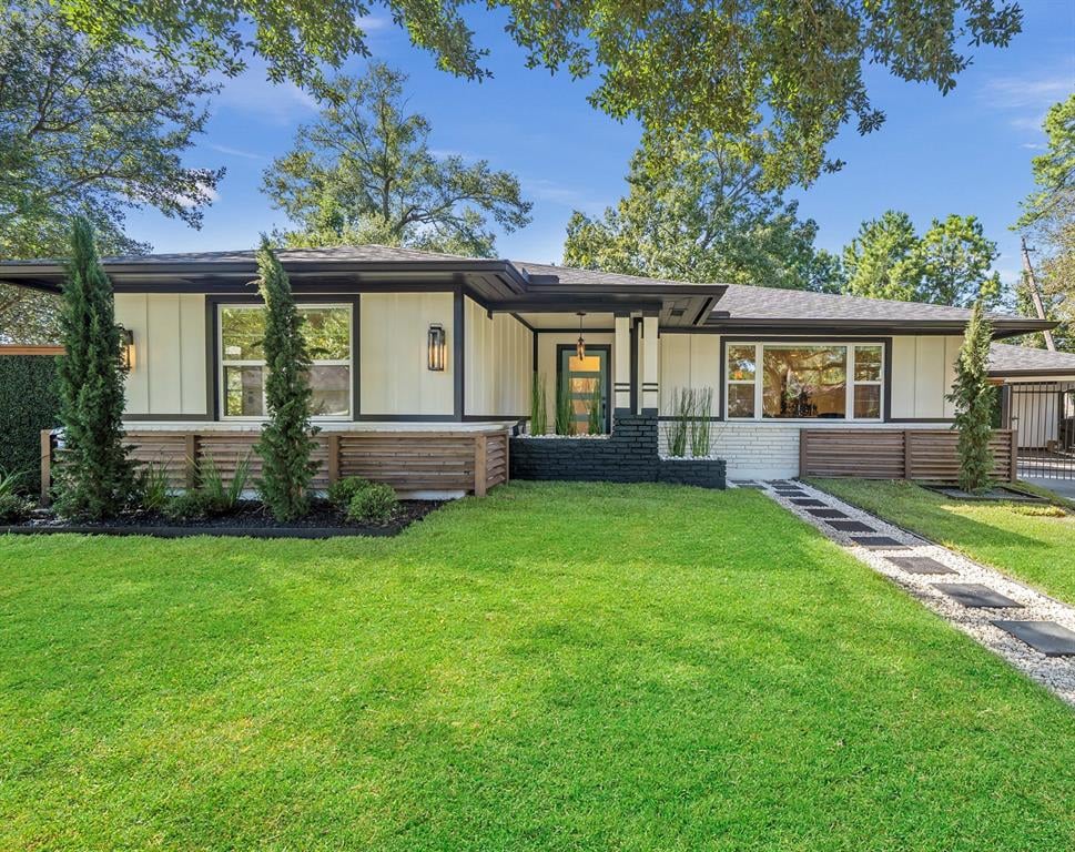 2015 Croydon Ct