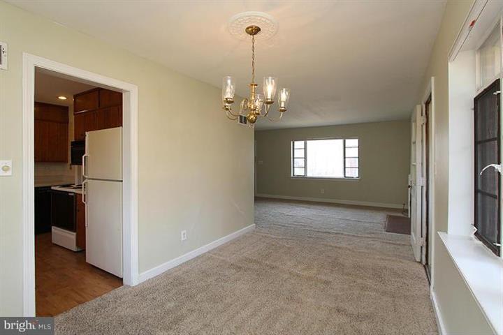 1885 Patrick Henry Dr