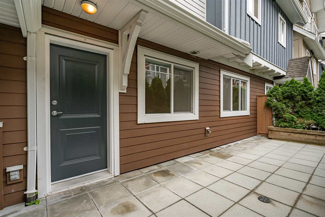 401-1661 Fraser Avenue, Port Coquitlam