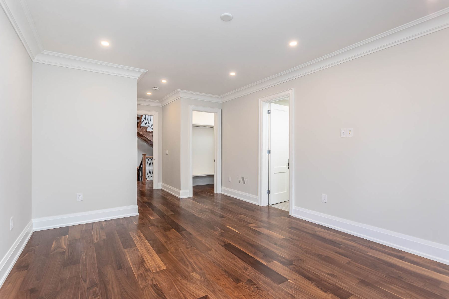 49 Dunvegan Rd