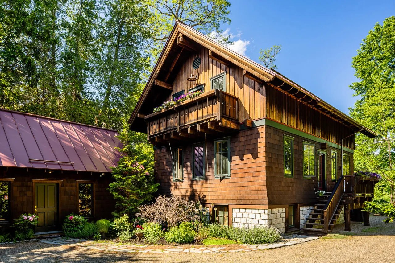 Home for Sale – 2 Marine Avenue, Camden Maine